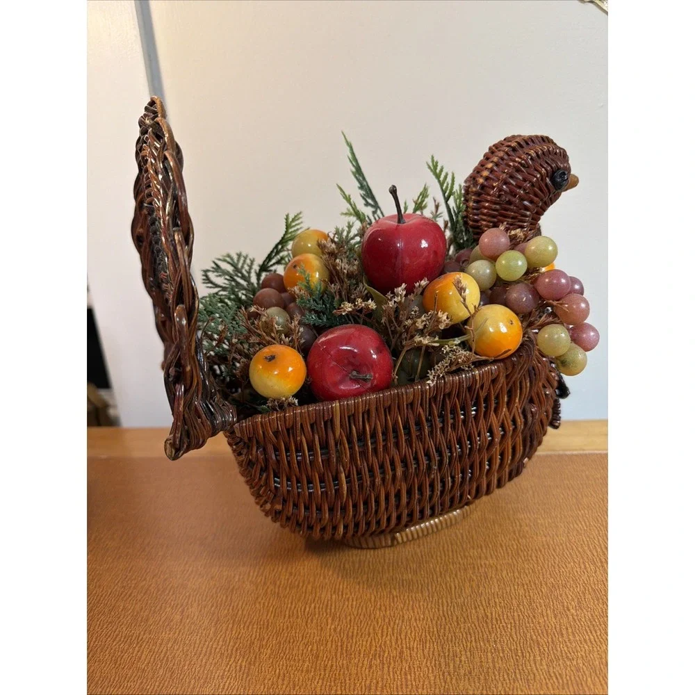 Vintage Wicker Turkey Woven Rattan Bread Basket Planter Farmhouse Country Filled